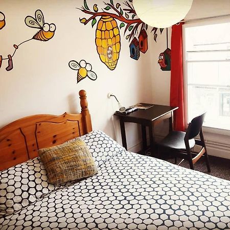 Igloo Backpackers Hostel & Annexe Nottingham Extérieur photo
