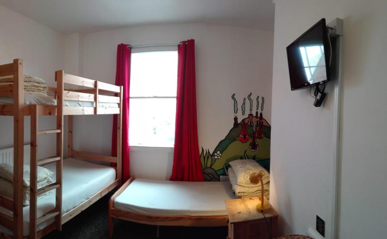 Igloo Backpackers Hostel & Annexe Nottingham Extérieur photo