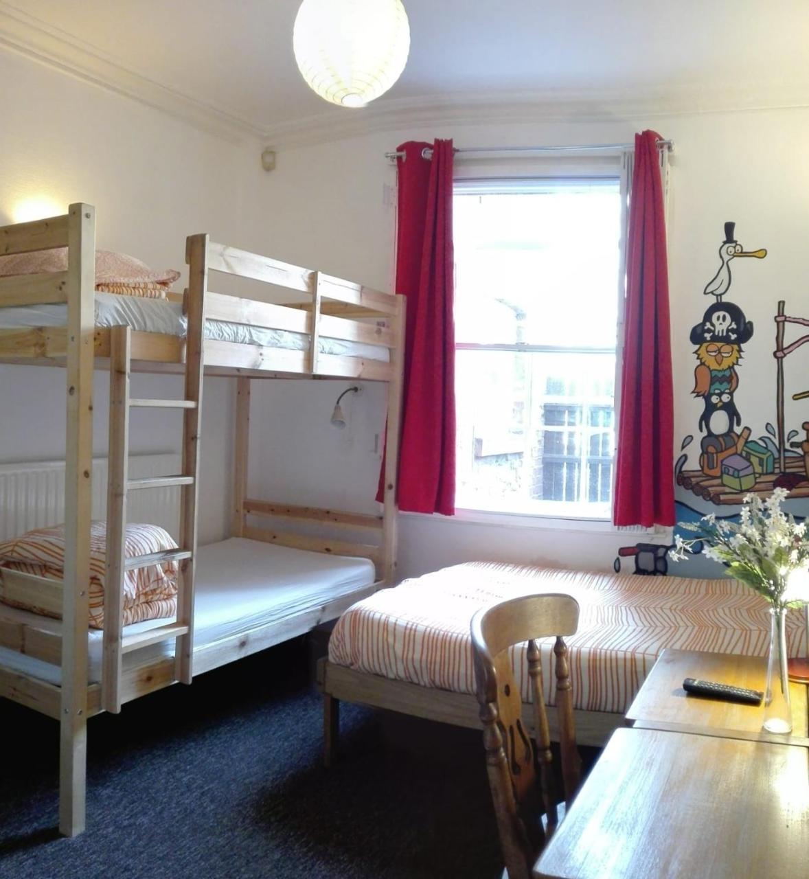 Igloo Backpackers Hostel & Annexe Nottingham Extérieur photo